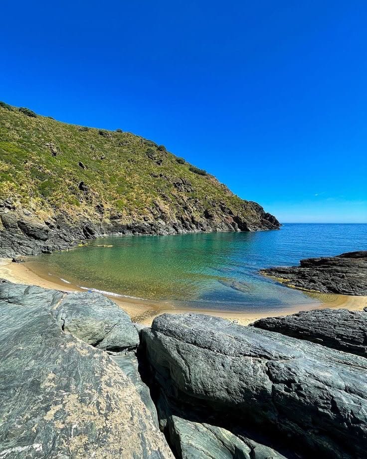 Rocky coves and clear sea on the Annaba coastline