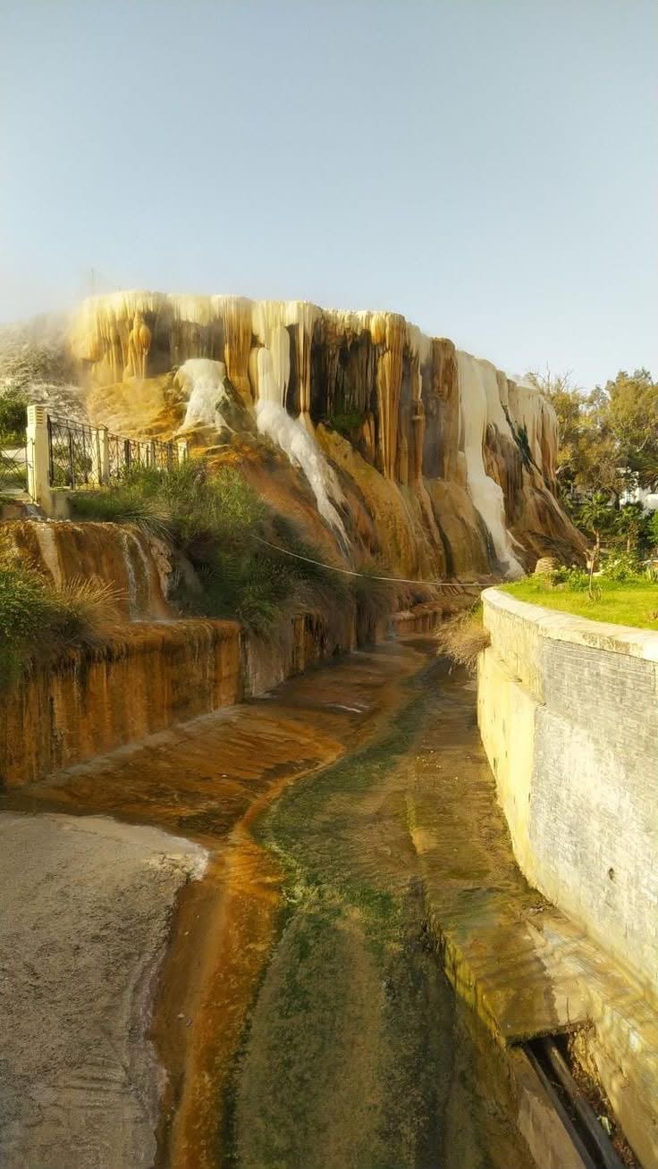 Travertine mineral springs near Bou Saada