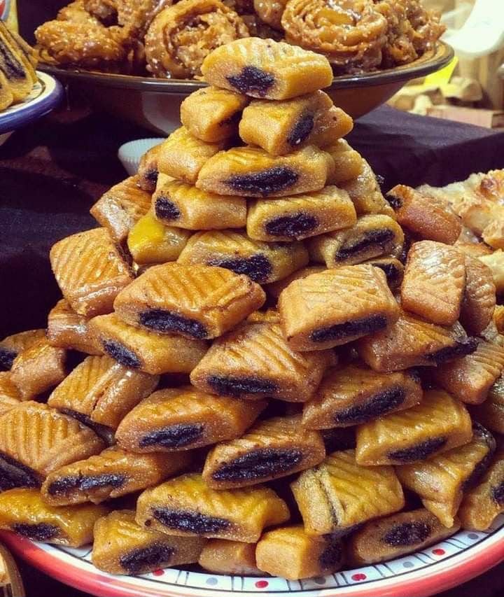 Algerian pastries close-up 2