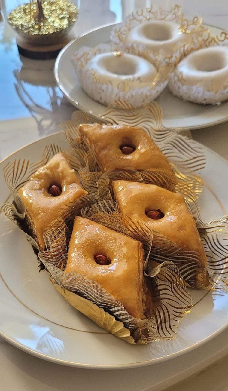 Ghribia (montecaos) — Algerian pastry