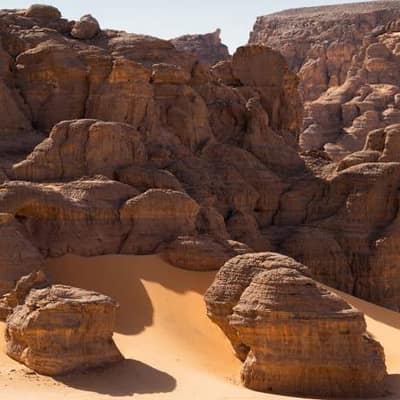 Djanet Sahara Safari — 5-Day Tadrart Rouge
