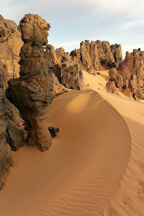 Tadrart Rouge — 7 Giorni nel Sahara Rosso