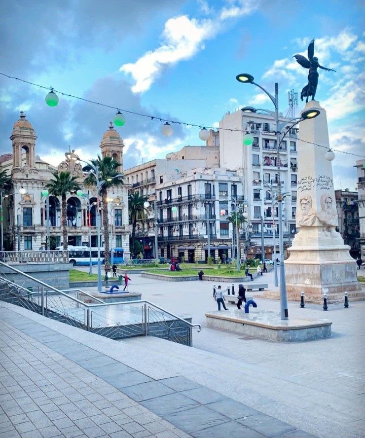 Place du 1er Novembre with its monument and theatre, Oran